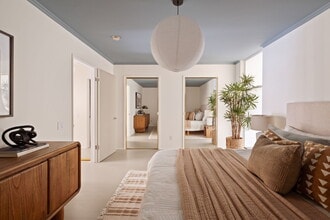 2311 4th St, Unit #204 in Santa Monica, CA - Building Photo - Building Photo