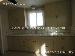 509 10th St in Tracy, CA - Building Photo - Building Photo