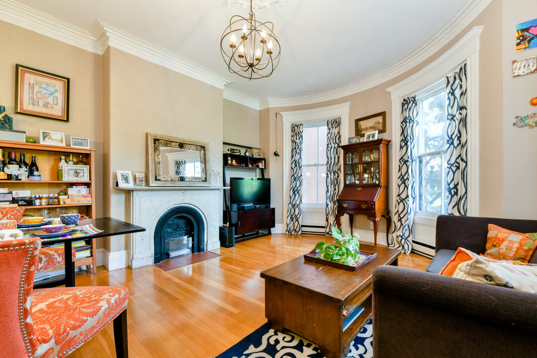 562 Massachusetts Ave in Boston, MA - Building Photo