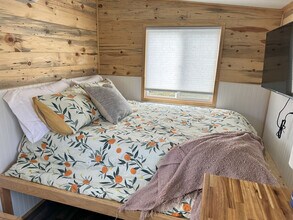 6554 OR-238 in Jacksonville, OR - Building Photo - Building Photo