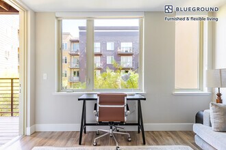 555 San Antonio Rd in Mountain View, CA - Building Photo - Building Photo