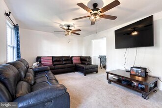 10595 Blue Bell Way in Cockeysville, MD - Building Photo - Building Photo