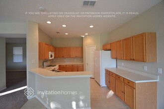 2404 Spring Hollow Loop in Wesley Chapel, FL - Building Photo - Building Photo