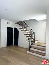 108 Orlando Ave in Los Angeles, CA - Building Photo - Building Photo