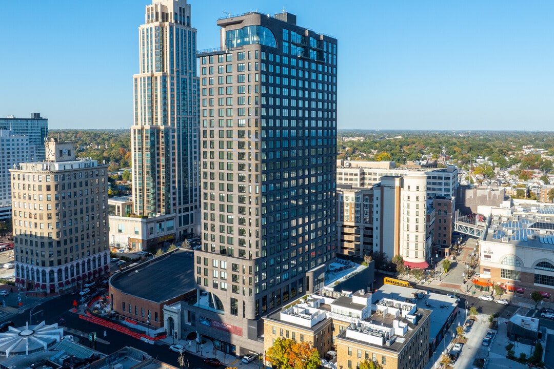Allen in New Rochelle, NY - Foto de edificio