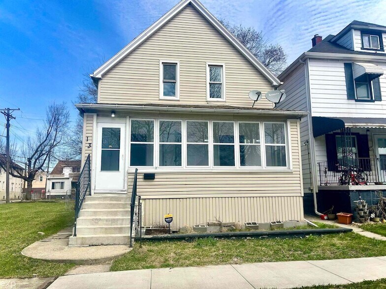 13 E Glenwood Ave in Ecorse, MI - Foto de edificio