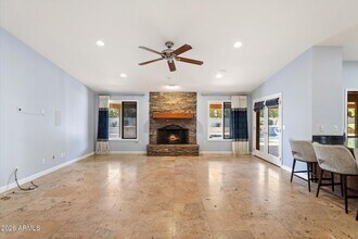 11414 N 54th Pl in Scottsdale, AZ - Building Photo - Building Photo