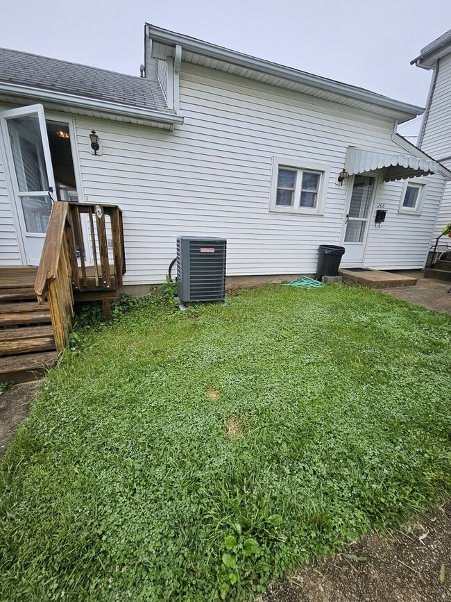 property at 208 E Main St