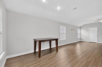 1412 Waverley Dr in Greenville, TX - Building Photo - Building Photo