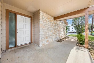 8329 Fathom Cir in Austin, TX - Building Photo - Building Photo