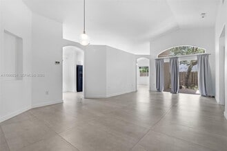 9264 SW 209th Terrace in Cutler Bay, FL - Building Photo - Building Photo
