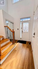 31 Pietro Dr in Vaughan, ON - Building Photo - Building Photo