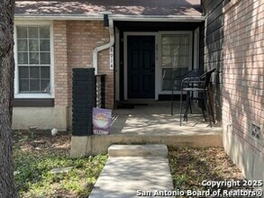 8916 Hambledon Dr in San Antonio, TX - Building Photo - Building Photo