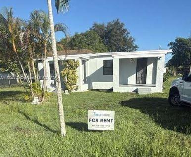 10425 SW 173rd Terrace in Miami, FL - Building Photo - Building Photo
