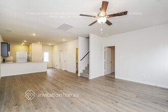 10025 Pilot Pl in Fort Worth, TX - Foto de edificio - Building Photo