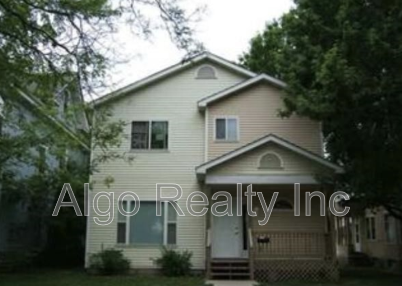 2609 N Colfax Ave in Minneapolis, MN - Foto de edificio