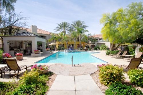 11375 E Sahuaro Dr, Unit 1026 in Scottsdale, AZ - Foto de edificio