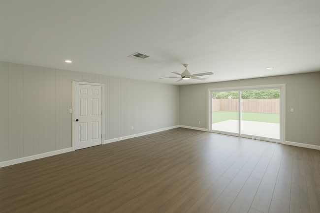 5111 E Falls View Dr in San Diego, CA - Building Photo - Building Photo