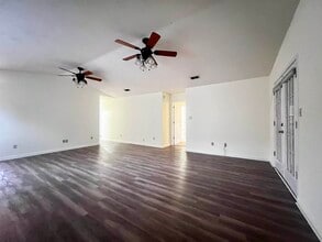 4527 Wesley Dr in Tallahassee, FL - Building Photo - Building Photo