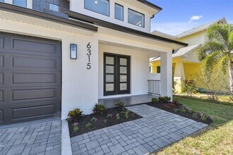 6315 S Richard Ave in Tampa, FL - Building Photo - Building Photo