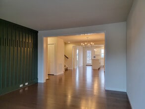 2133 S Autumn Chase Dr in Mechanicsburg, PA - Building Photo - Building Photo