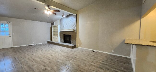 2804 Fairfield Dr in Edmond, OK - Building Photo - Building Photo