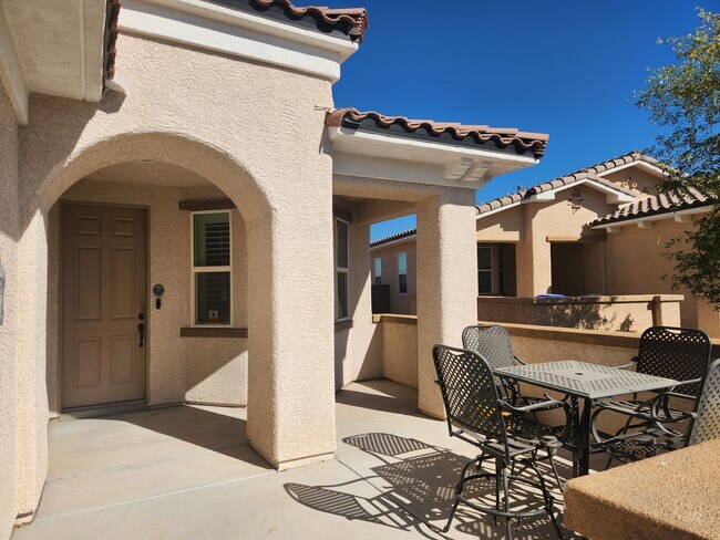 2750 Mustang Pass St in Laughlin, NV - Building Photo - Building Photo