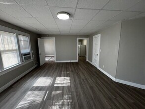 1711 14th St in Lubbock, TX - Building Photo - Building Photo