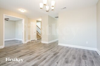 101 Sycamore Cir in Red Oak, TX - Foto de edificio - Building Photo