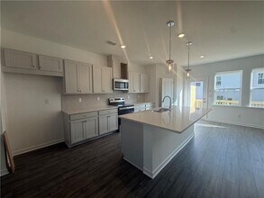 6204 Kenbrook Dr in Tucker, GA - Building Photo - Building Photo