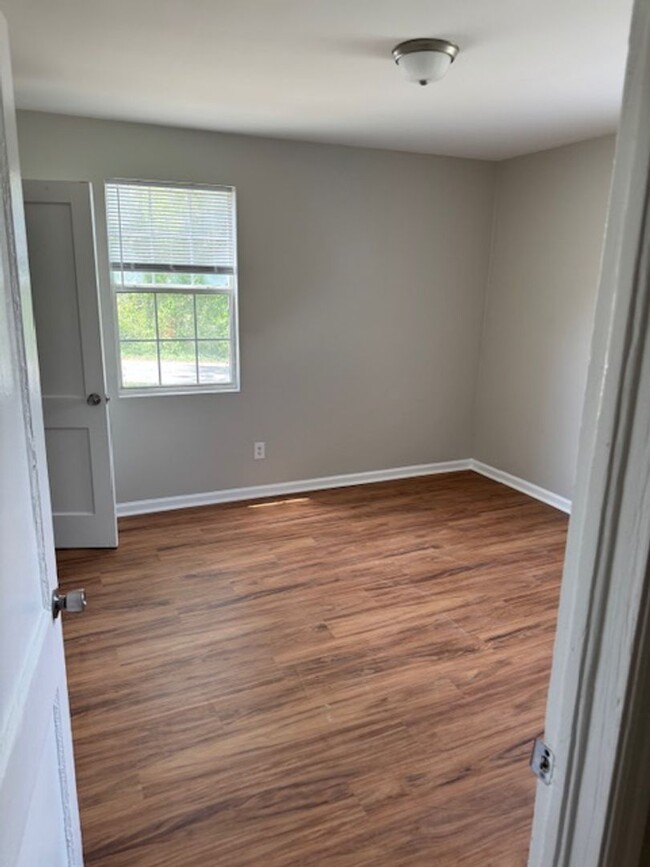 property at 105 Elizabeth Ave