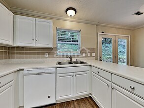 1405 Randall Park Dr in Knoxville, TN - Building Photo - Building Photo