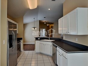 805 Putters Green Way N in Saint Johns, FL - Foto de edificio - Building Photo