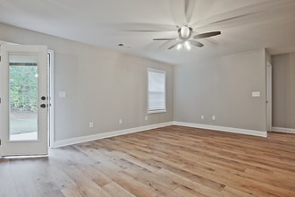 620 Walnut Woods Dr in Braselton, GA - Building Photo - Building Photo