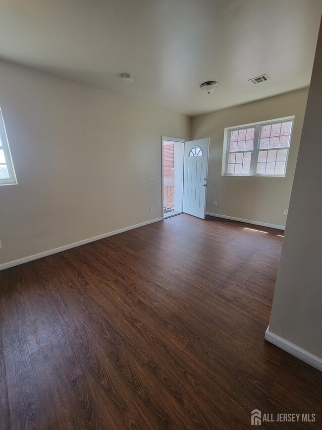 property at 816 Amboy Ave