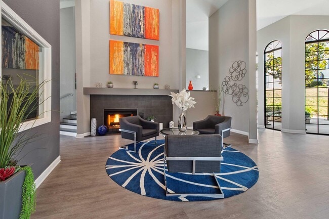 Canyon Villa in Chula Vista, CA - Building Photo - Building Photo