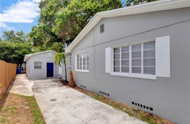 property at 925 17th St S