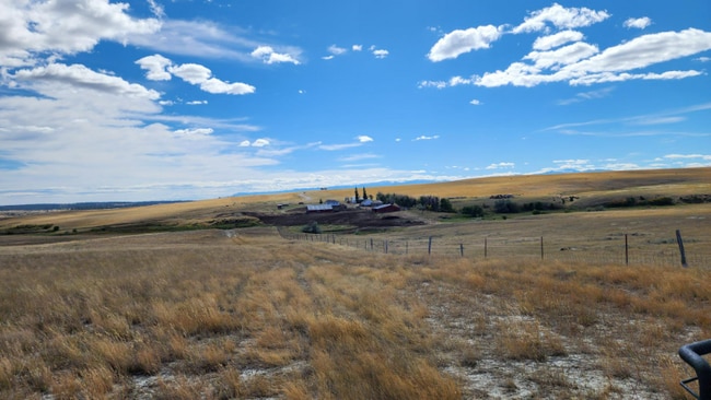 109 Bokma Rd in Columbus, MT - Building Photo - Building Photo