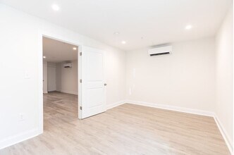 701 8th St NE, Unit Basement in Washington, DC - Building Photo - Building Photo