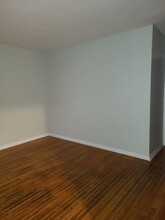 7208 N Ashland Blvd in Chicago, IL - Building Photo - Building Photo