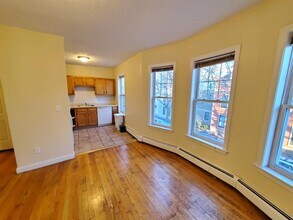 93 Brookline St in Cambridge, MA - Building Photo - Building Photo
