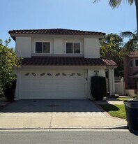 6406 E Raven Ct in Orange, CA - Building Photo