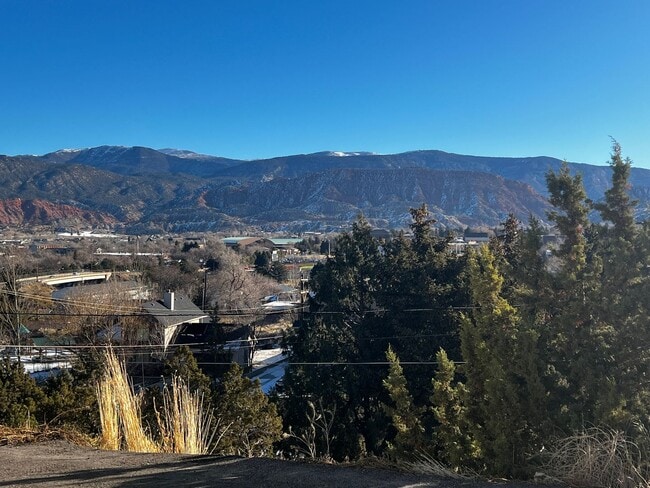 1718 W Juniper Dr in Cedar City, UT - Building Photo - Building Photo