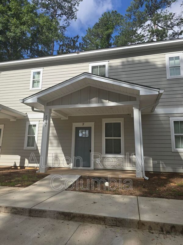 property at 517 Deerwood St