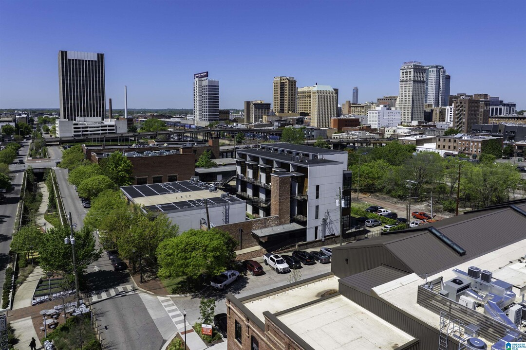 2226 1st Ave S in Birmingham, AL - Building Photo