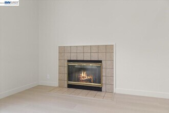 5395 Twilight Common in Fremont, CA - Building Photo - Building Photo