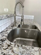 2922 Randolph Rd-Unit -11 in Pasadena, TX - Building Photo - Building Photo