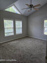 1110 Westlynne Place in Louisville, KY - Building Photo - Building Photo