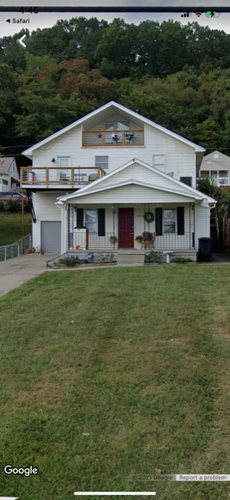 814 Rockwood Ave in Chesapeake, OH - Building Photo