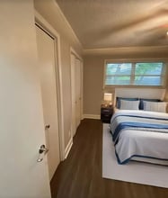 5005 Brighton Rd in Austin, TX - Foto de edificio - Building Photo